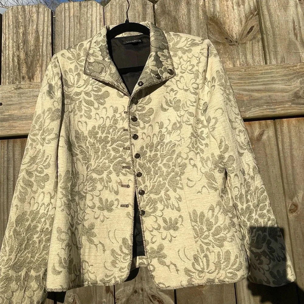 Tahari Cream Floral Women's Brocade Jacket size 10 - Picture 3 of 12